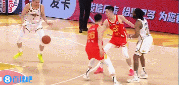 狂轟濫炸！小巴里-布朗轅門(mén)射戟 弧頂超遠(yuǎn)正中靶心繼續(xù)擴(kuò)大領(lǐng)先