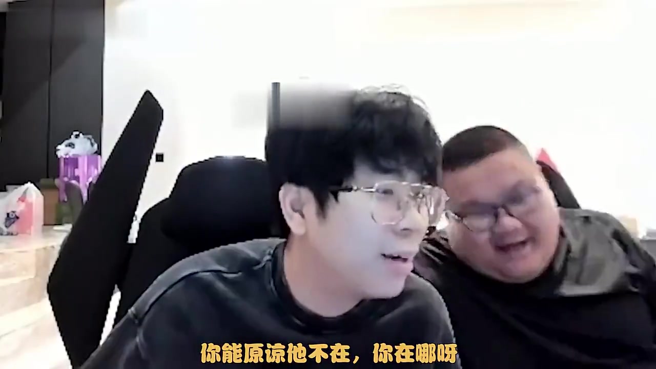 Wayward：69是我倆兄弟呀；晴天：感覺你有點巴不得他死